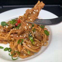 Trhaný seitan po korejsku – rodinné balení, 500 g